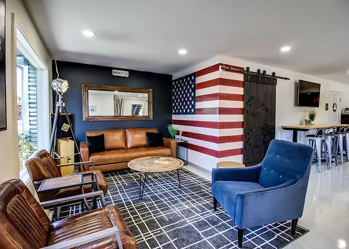 Americana Modern Hotel